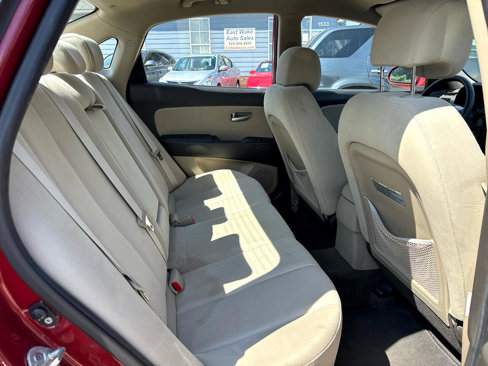 Used 2009 Hyundai Elantra GLS image 20