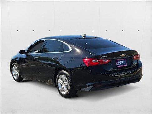 Used 2023 Chevrolet Malibu LS image 8