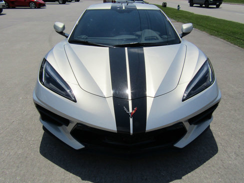Used 2023 Chevrolet Corvette Stingray Premium Cpe w/ Z51 Performance Package image 2