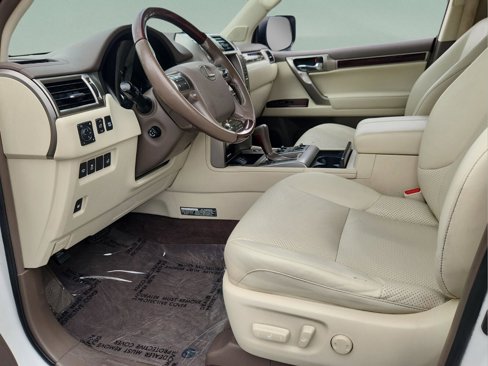Used 2014 Lexus GX 460 Luxury image 14