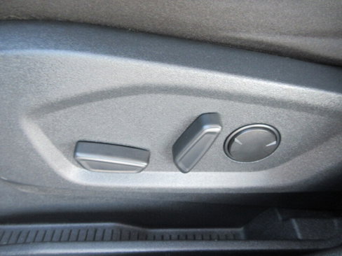 Used 2024 Ford Edge SEL w/ Cargo Accessory Package image 11