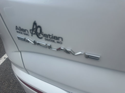 Used 2022 Buick Enclave Avenir image 7