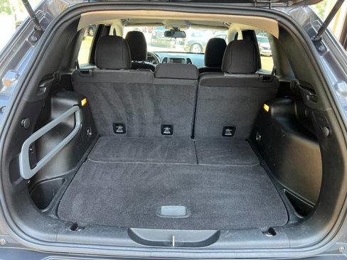 Used 2014 Jeep Cherokee Latitude image 15