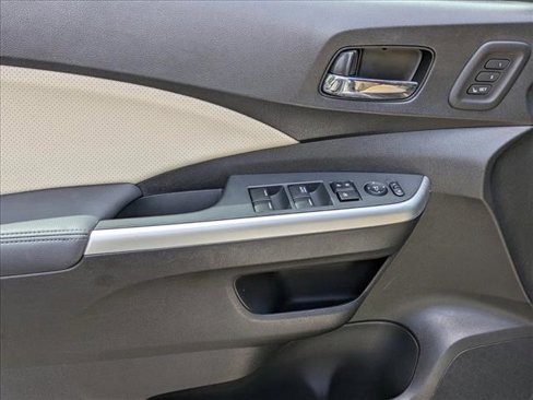 Used 2016 Honda CR-V Touring image 16