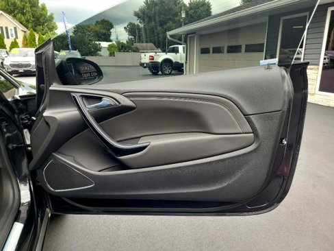 Used 2016 Buick Cascada Premium image 40