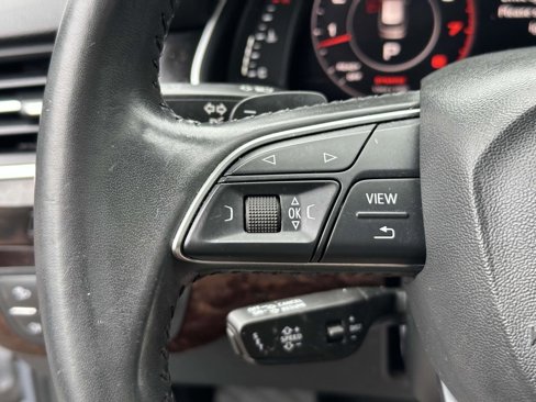 Used 2018 Audi Q7 3.0T Prestige w/ Prestige Package image 24