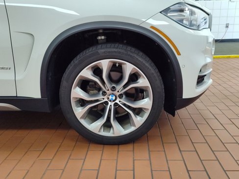 Used 2018 BMW X5 xDrive35i image 11