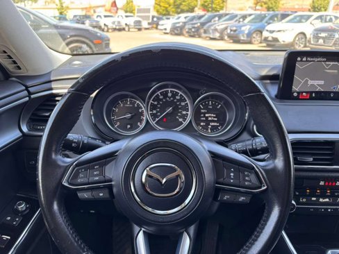 Used 2019 MAZDA CX-9 Touring w/ Touring Premium Package image 16