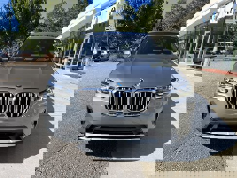 Certified 2024 BMW X3 sDrive30i image 3