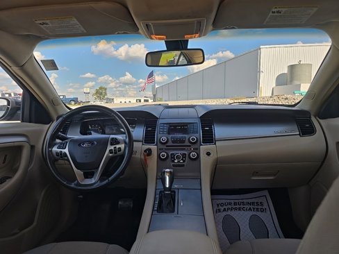 Used 2013 Ford Taurus SEL image 21
