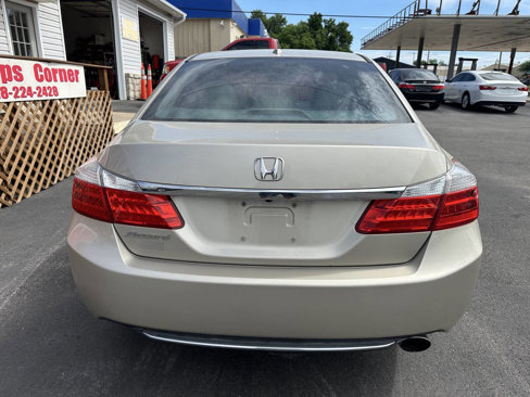 Used 2013 Honda Accord EX-L image 13