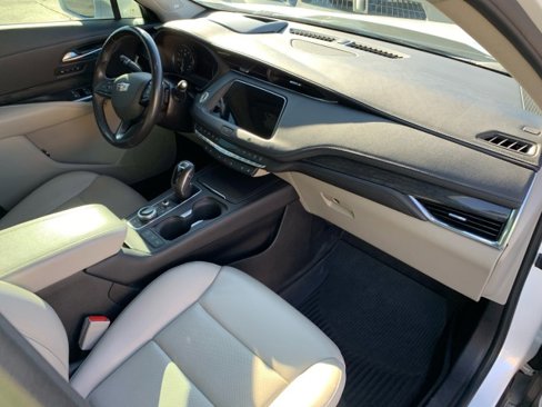 Used 2019 Cadillac XT4 Premium Luxury image 20