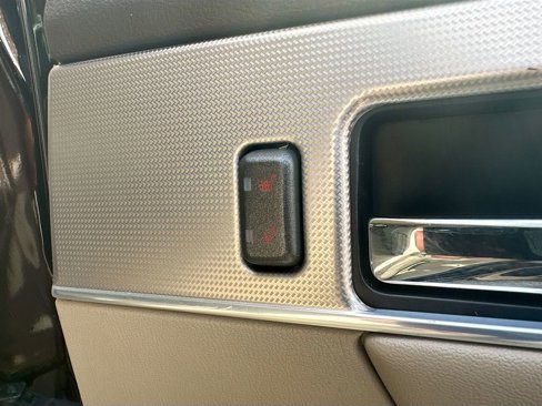 Used 2013 Lincoln MKX FWD image 33