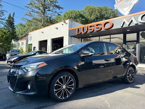 Used 2015 Toyota Corolla S image 3