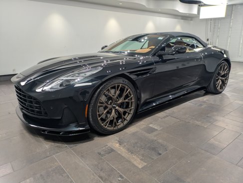 New 2025 Aston Martin DB12 Convertible image 27
