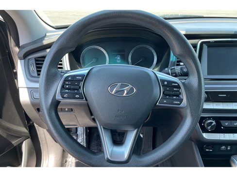 Used 2018 Hyundai Sonata SE w/ Cargo Package image 32