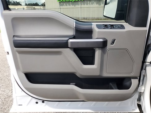 Used 2020 Ford F150 XLT image 18