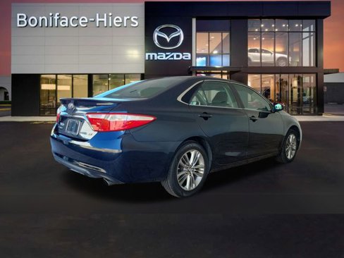 Used 2017 Toyota Camry SE image 29