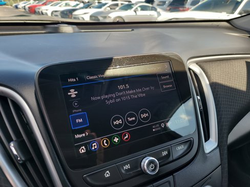 Used 2024 Chevrolet Malibu LT image 20