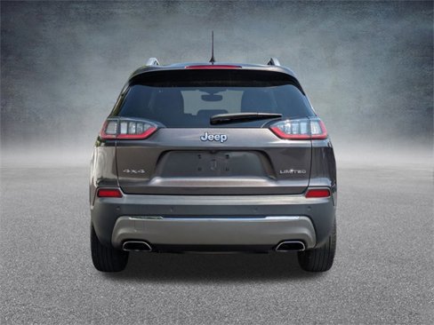 Used 2019 Jeep Cherokee Limited image 4