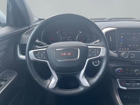Used 2023 GMC Terrain SLT image 16