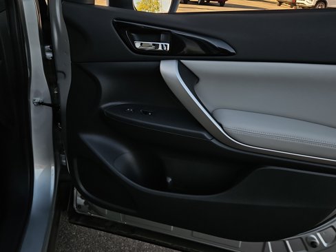 New 2025 Mitsubishi Eclipse Cross SEL image 23