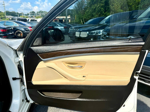 Used 2016 BMW 528i Sedan image 23