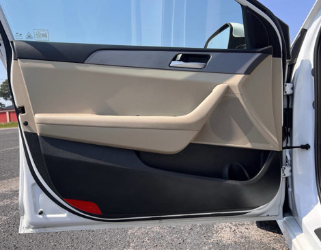 Used 2018 Hyundai Sonata ECO image 11