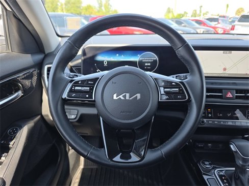 Certified 2024 Kia Seltos S image 11