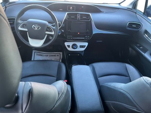 Used 2017 Toyota Prius Four image 10
