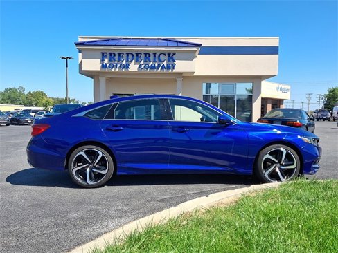 Used 2019 Honda Accord Sport image 7