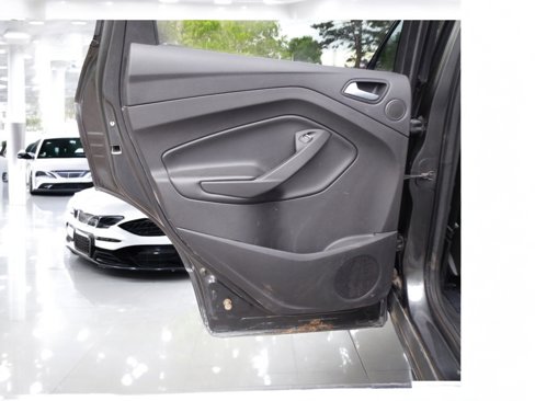 Used 2015 Ford Escape Titanium image 20