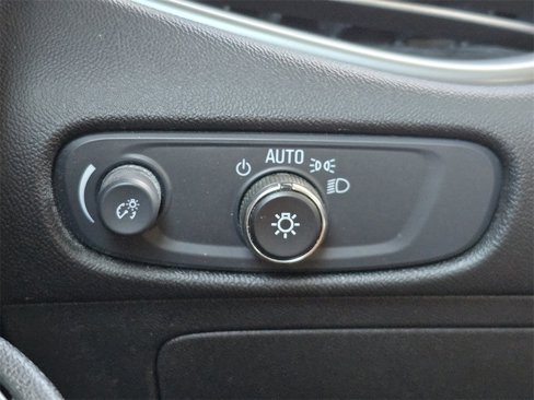 Certified 2024 Chevrolet Malibu LT image 31