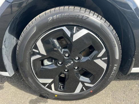 Used 2023 Kia Niro Wave image 57