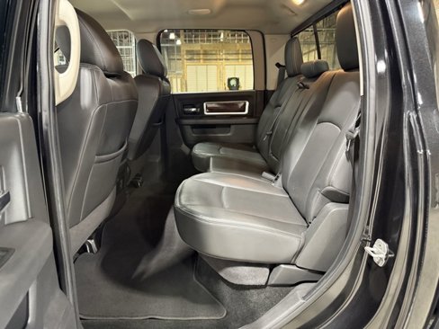 Used 2011 RAM 1500 Laramie image 28