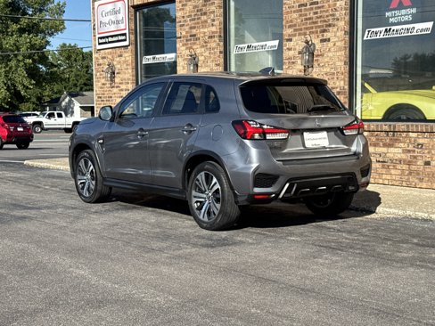 Used 2021 Mitsubishi Outlander Sport ES image 3