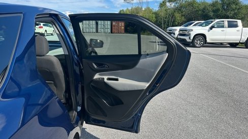 Certified 2022 Chevrolet Equinox LS w/ LS Convenience Package image 45