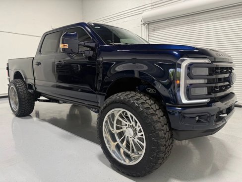 Used 2023 Ford F250 Platinum image 34