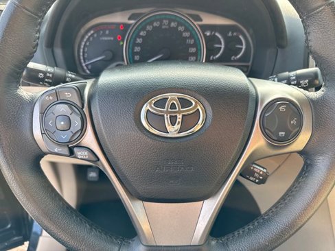 Used 2013 Toyota Venza XLE image 18