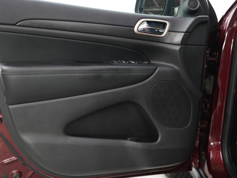 Used 2016 Jeep Grand Cherokee Laredo w/ Quick Order Package 23E image 17