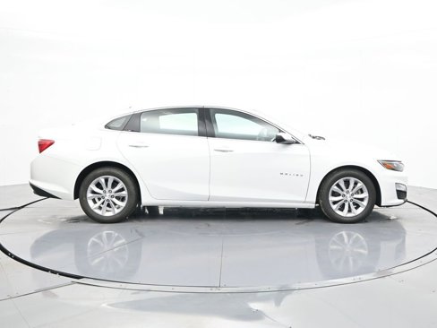 Used 2023 Chevrolet Malibu LT w/ Driver Confidence Package image 4
