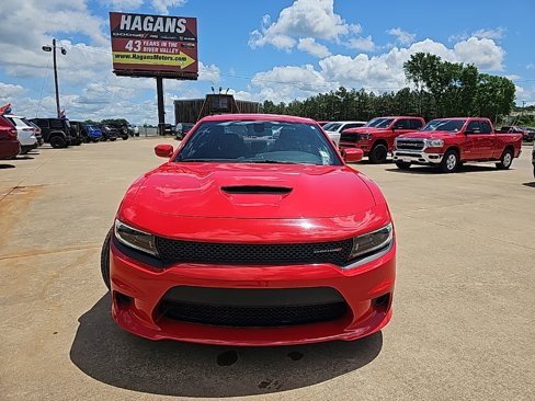Certified 2022 Dodge Charger GT image 2
