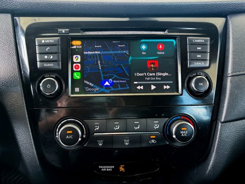 Used 2019 Nissan Rogue S image 23