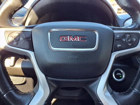 Used 2018 GMC Terrain SLE w/ Driver Convenience Package image 15