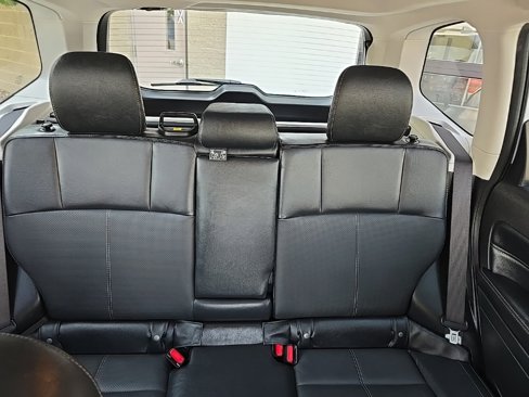 Used 2018 Subaru Forester 2.5i Touring image 10