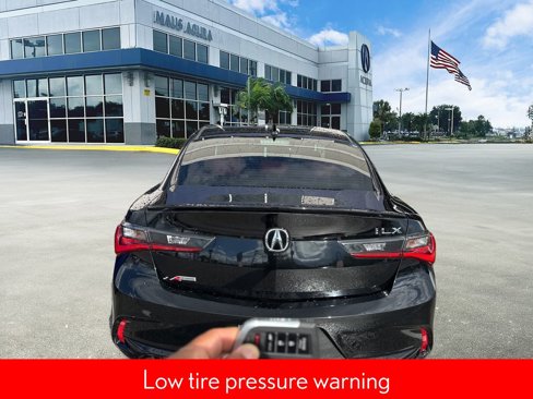 Used 2022 Acura ILX w/ Premium & A-SPEC Package image 7