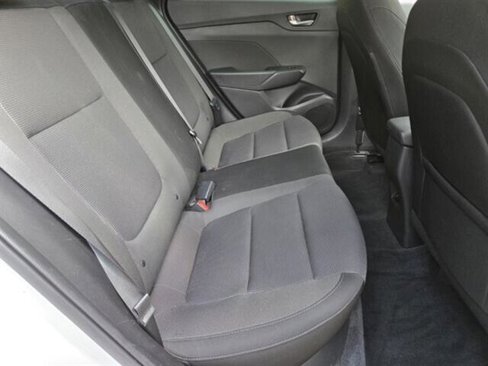 Used 2020 Hyundai Accent SEL image 17