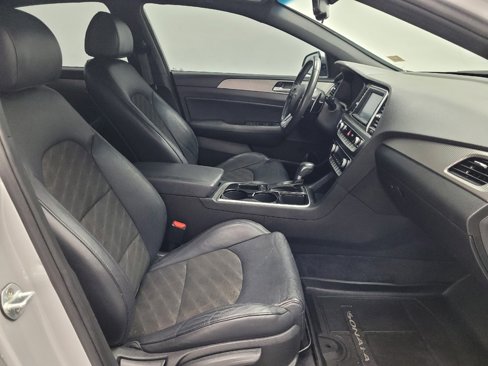 Used 2019 Hyundai Sonata Sport w/ Winter Weather Package image 21