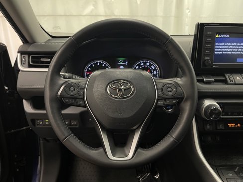 Certified 2022 Toyota RAV4 XLE Premium image 11