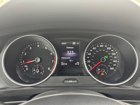 Used 2019 Volkswagen Tiguan SE image 16